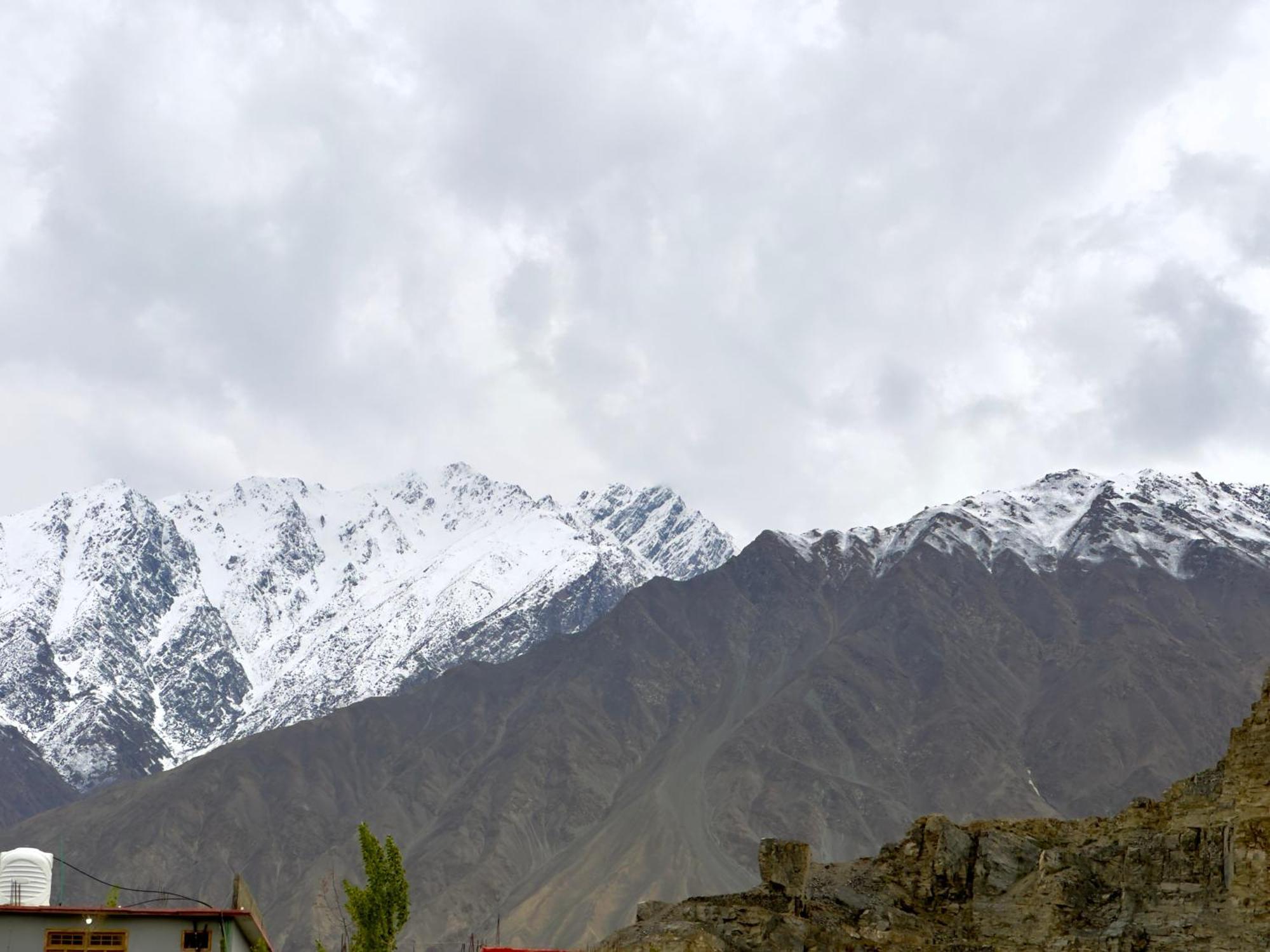 Indus Cabana Lodge Skardu Eksteriør billede
